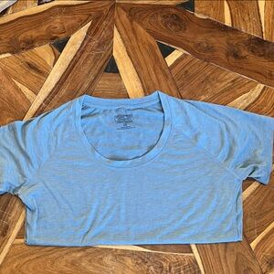 Woman’s M Patagonia Capilene Cool Trail